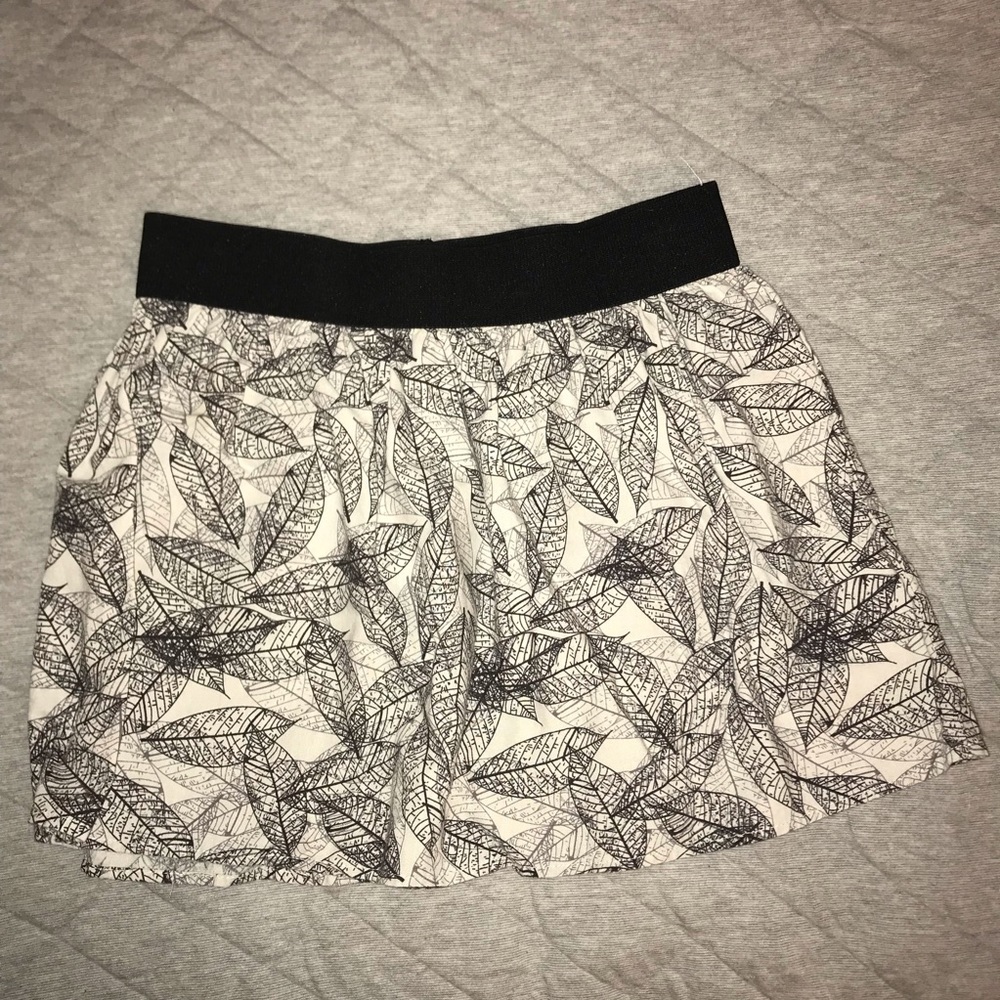 Forever 21 skirt